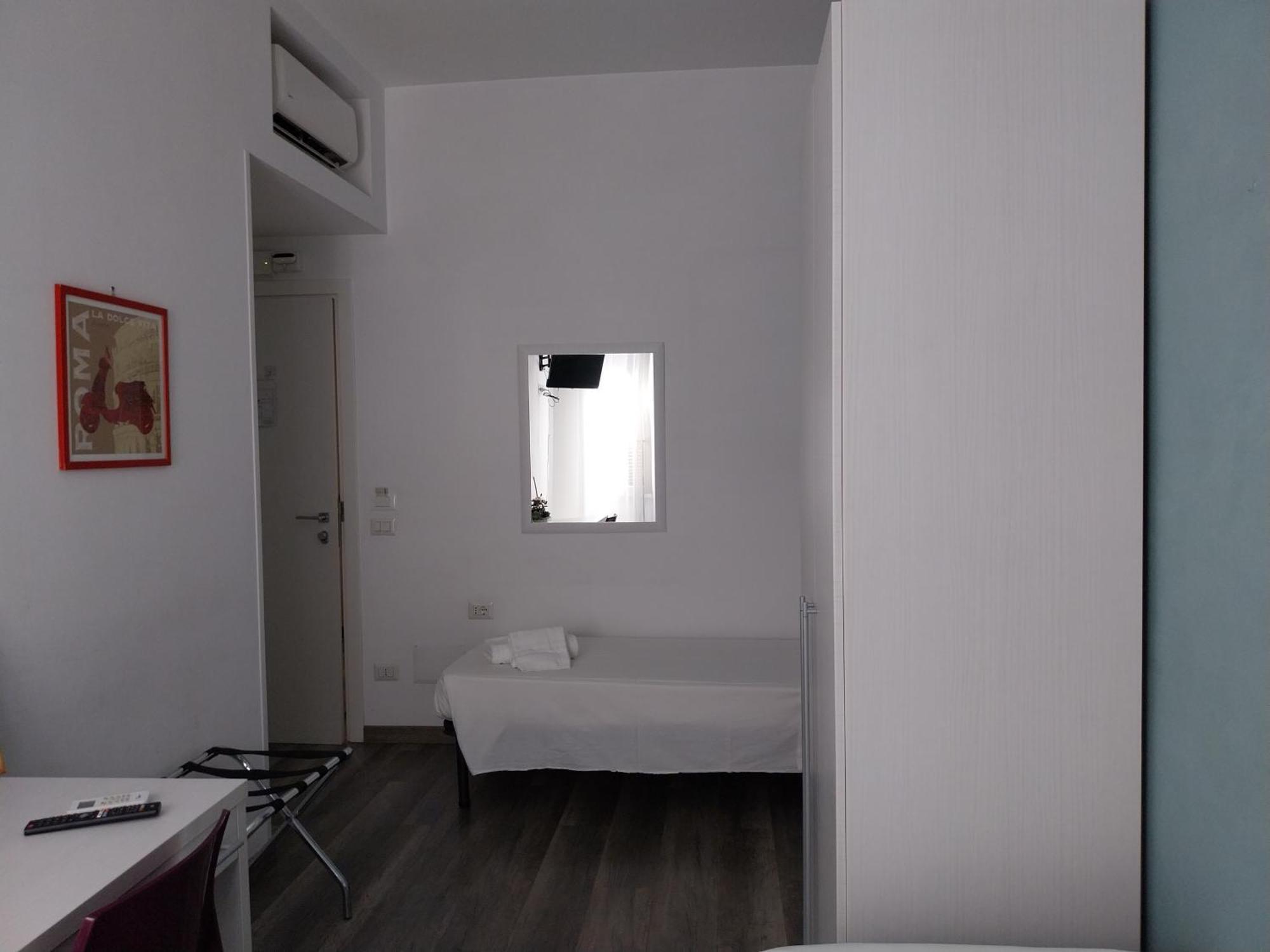 Holidays In - Affittacamere Roma